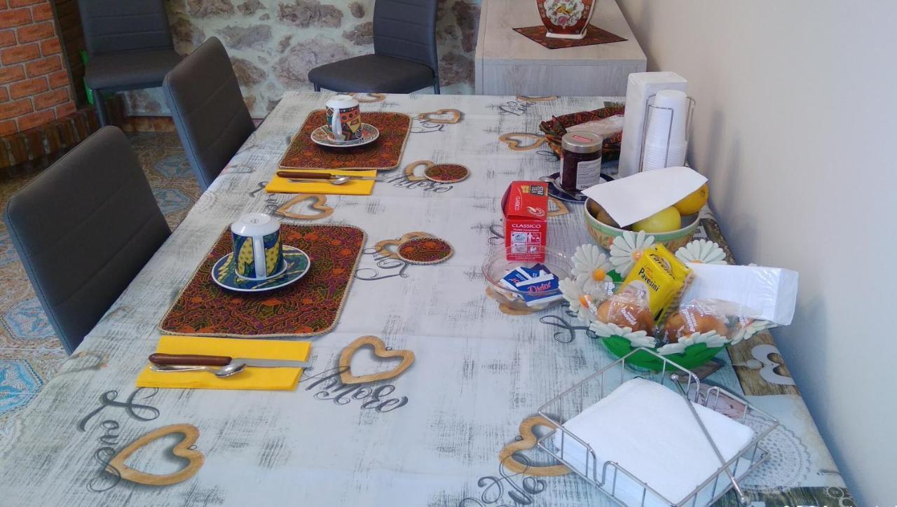 La Casina Gialla Villa Veroli Buitenkant foto